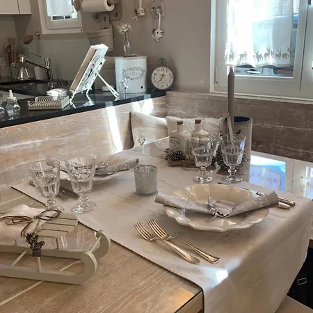 Chasa Tusa 스쿠올