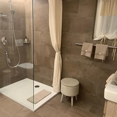 Chasa Tusa Apartment